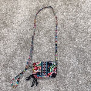 Vera Bradley All In One Crossbody Paisley Print‎